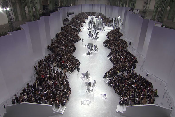 Outstanding Fashion Show - CHANEL Fall-Winter 2012/13 Ready-to-Wear
