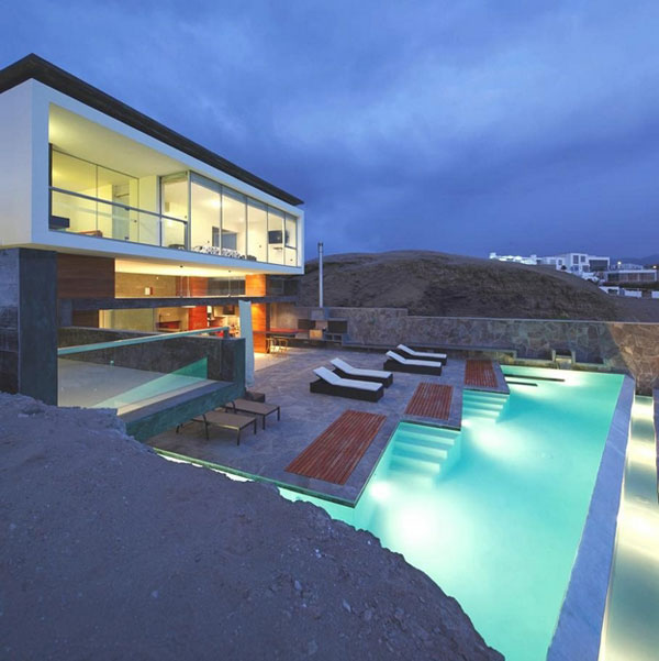 Modern Designer Beach House with Pool by Longhi Architects in Misterio Beach, Peru.