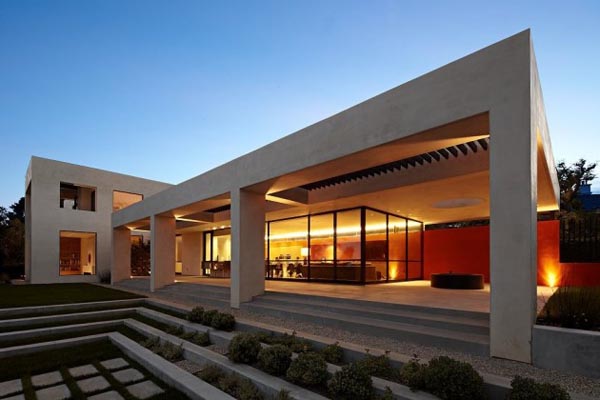 House in California by Kovac Architects