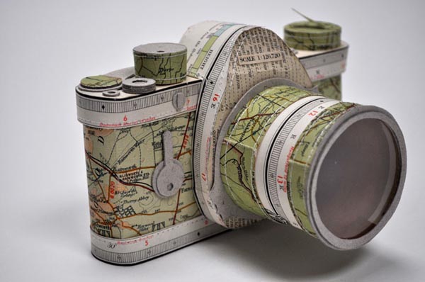 papercraft camera by Jennifer Collier