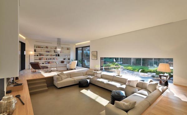 Interior - Sassuolo House by Enrico Iascone Architects