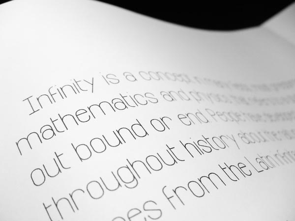 Infinity - Free Font by Tarin Yuangtrakul