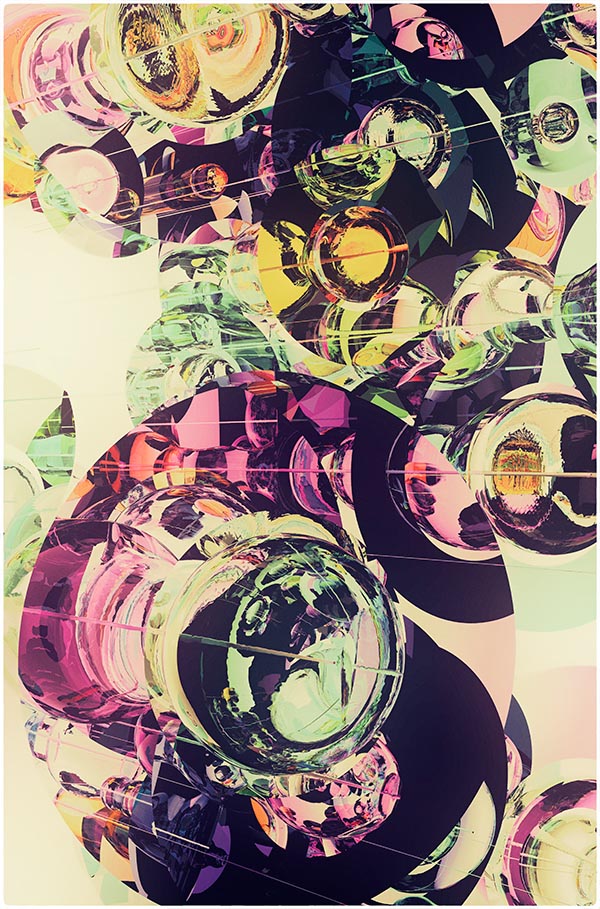 Bubbles - Digital Art Series by Atelier Olschinsky