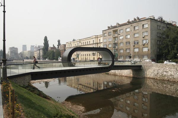 Festina Lente Looping Bridge at the Academy of Fine Arts in Sarajevo