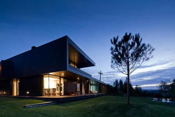 The L23 House by Pitagoras Arquitectos