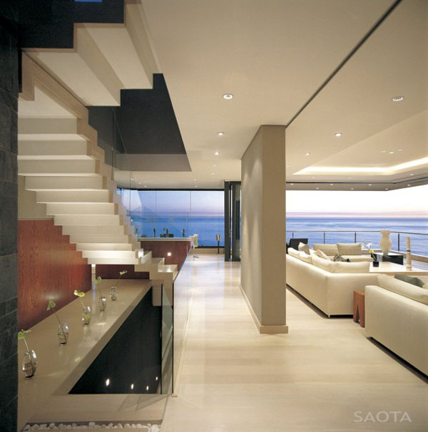 Modern Interior of the St Leon 10 in Bantry Bay, Cape Town by SAOTA and Antoni Associates