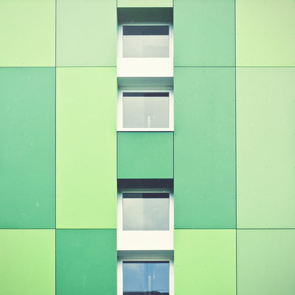 Green Tiles - Color Hunting - Photography by Bernat Fortet Unanue