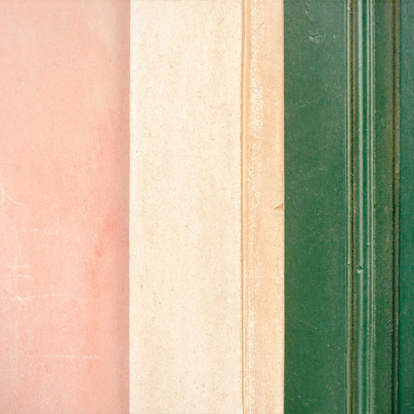 Italy Door - Color Hunting - Photography by Bernat Fortet Unanue