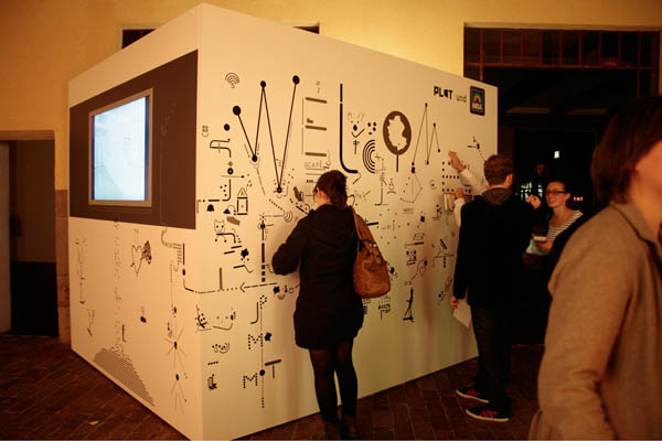 Stadtgeflüster - Welcome Wall by We & Me Design Studio