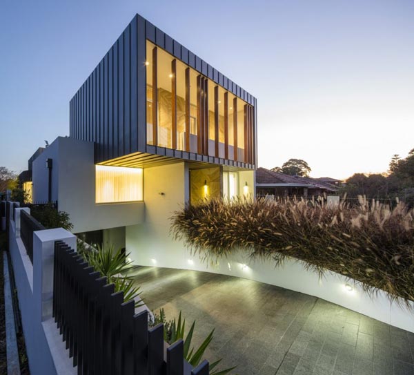 Box House in Sydney, Australia by Zouk Architects