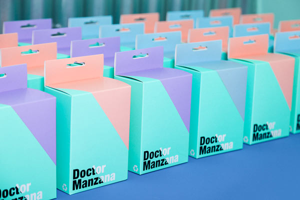 Doctor Manzana Packaging Design by Masquespacio