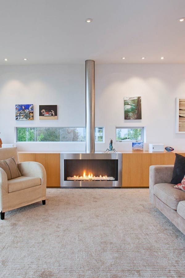 Fireplace inside the Redcliffs House in Christchurch, New Zealand by MAP Architects