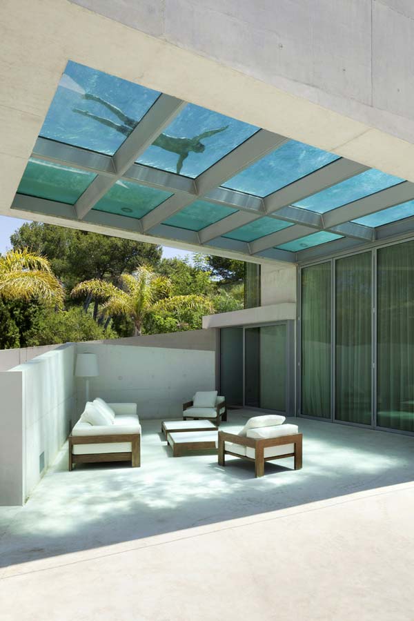 Jellyfish House - Seating Area below the Swimming Pool Roof