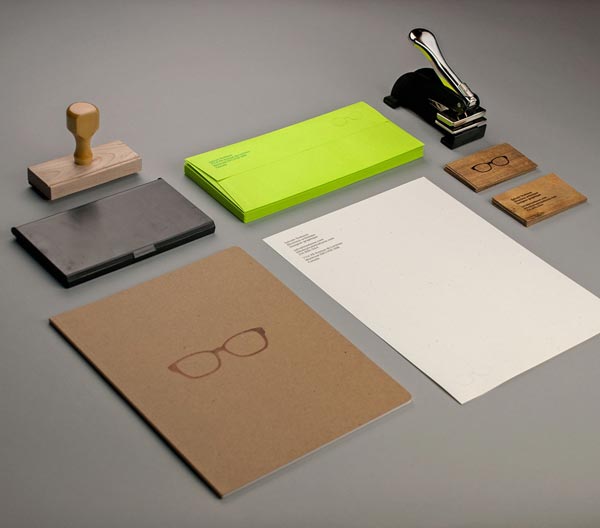 Sylvain Toulouse - Personal Identity and Stationary Package