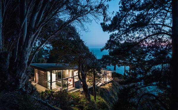 Fall House at Big Sur, California by Fougeron Architecture