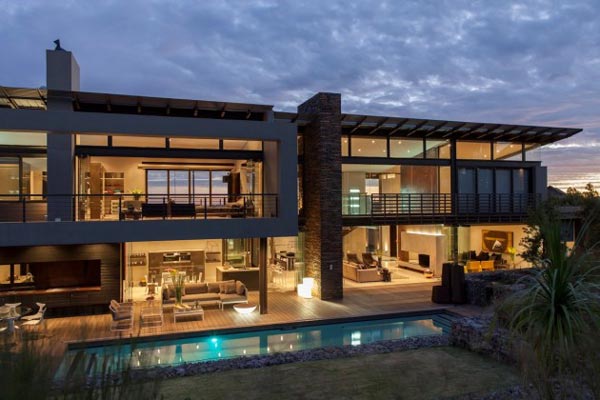 A luxurious residence - Modern architecture located in Johannesburg, South Africa.