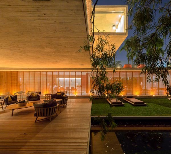 House P in Sao Paulo, Brazil by Studio MK27