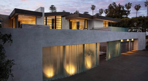 San Vicente House in California by McClean Design