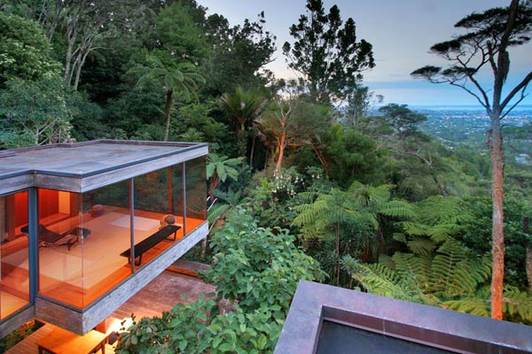 Award Winning Brake House in New Zealand by Ron Sang