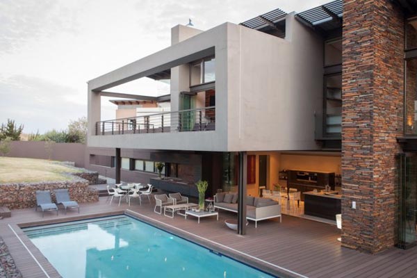 House Duk in Johannesburg, South Africa by Nico van der Meulen Architects