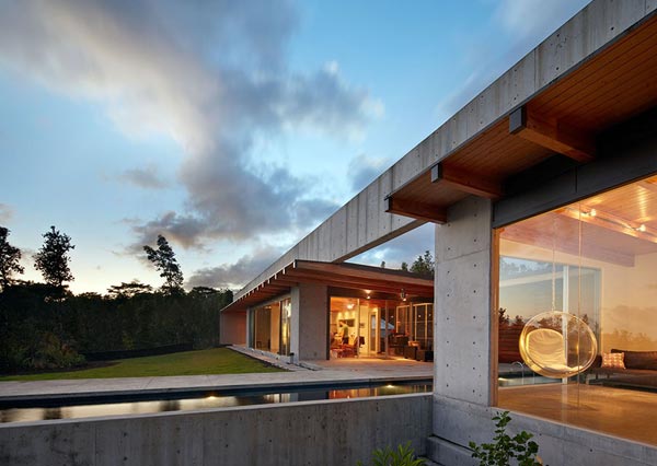 Cast-in-place concrete house located on Big Island, Hawaii by Craig Steely Architecture.