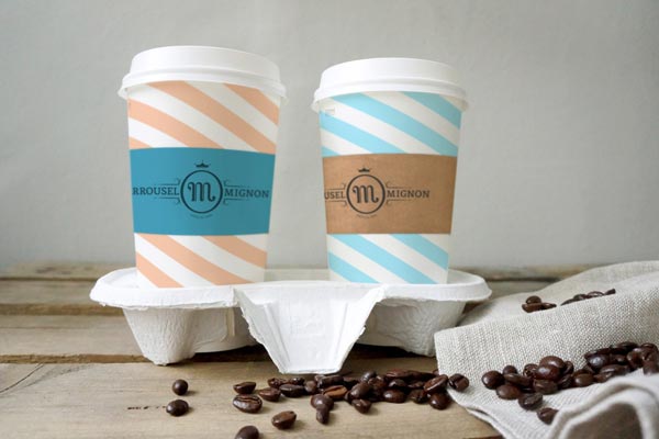 Mignon coffee cups and carrier