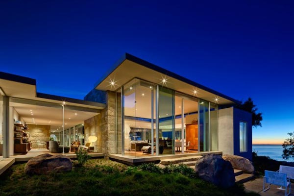 Beautiful California residence at the Carpinteria foothills by Neumann Mendro Andrulaitis Architects.