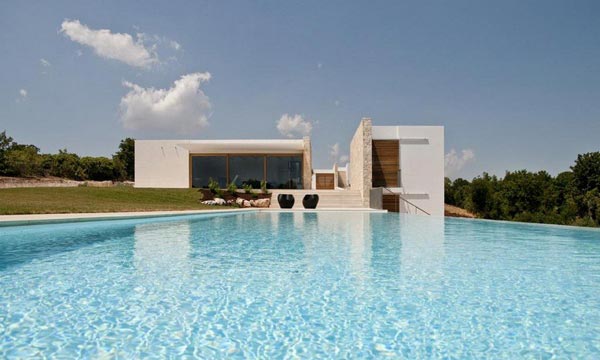 House Ceno, a holiday home located in Brindisi, Italy by Daniele Corsaro.