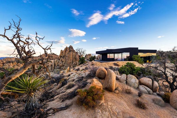 Black Desert House located in Yucca Valley, California.
