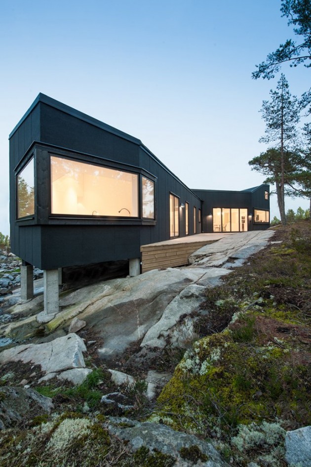 Modern architectural design in harmony with Sweden's nature.