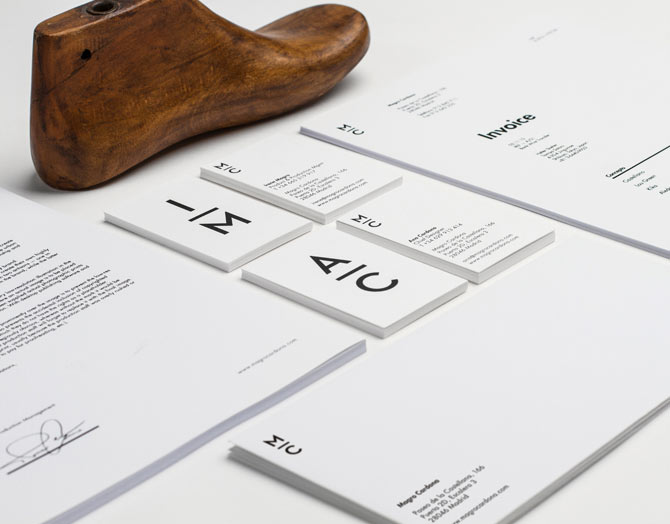 Close up of the clean designed stationery set.