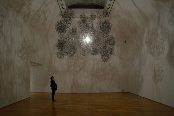 Empty sculpture, an installation work by Japanese artist Onishi Yasuaki.