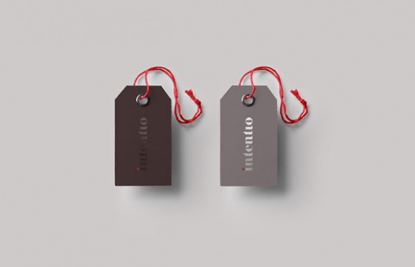 Hang tags in a uniform corporate design.