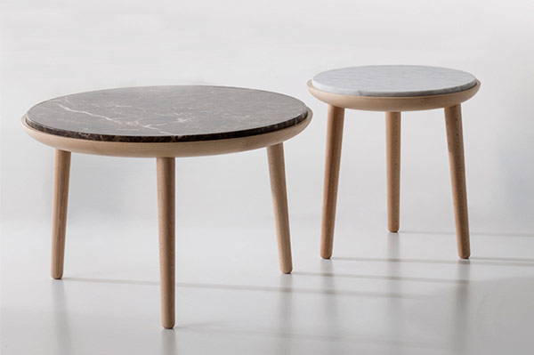 Side tables in two sizes.