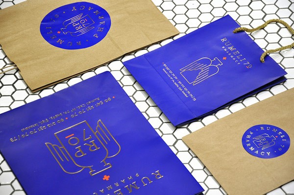 Paper bags and packaging design.