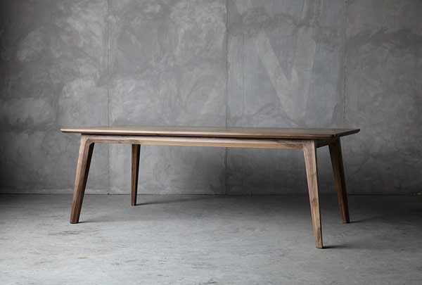 Mesa Julián, a table designed by Luis Luna for Namuh.