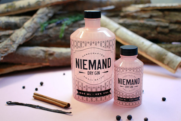 The Niemand Dry Gin bottles – packaging design by German agency Qoop.