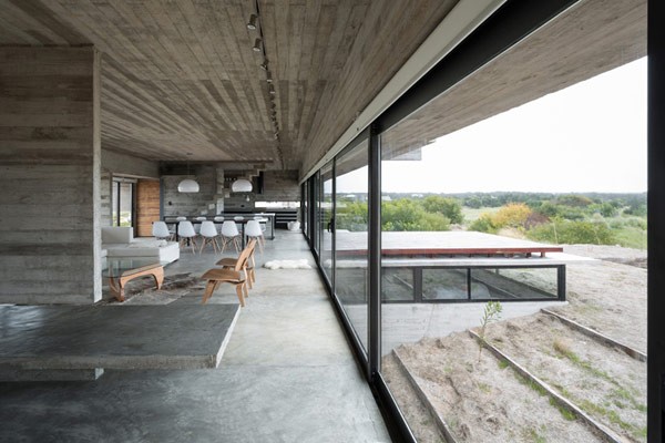 Also the interior of the building is characterized by rough unfinished concrete.