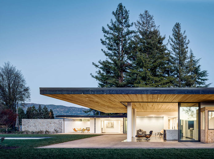 A flat home by Jørgensen Design at Oak Knoll District of Napa Valley AVA.