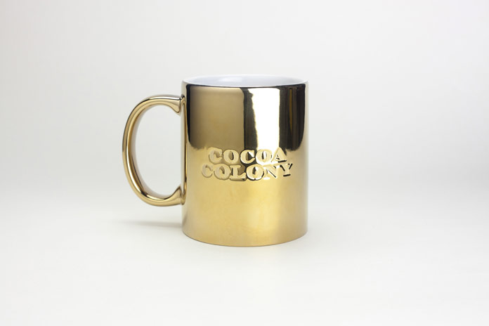 Studio Bravo also designed a series of promotional items.