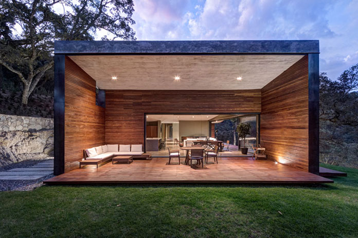 Covered wood patio, GG House by Elías Rizo Arquitectos.
