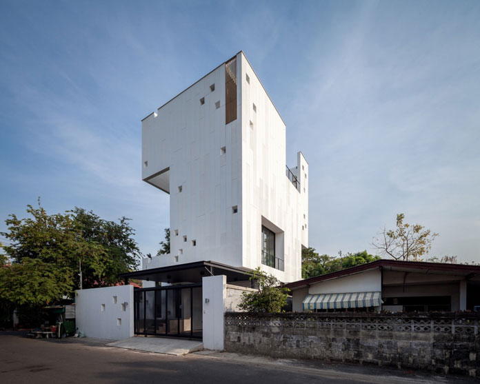 Aperture House in Bangkok, Thailand by Stu/D/O Architects.