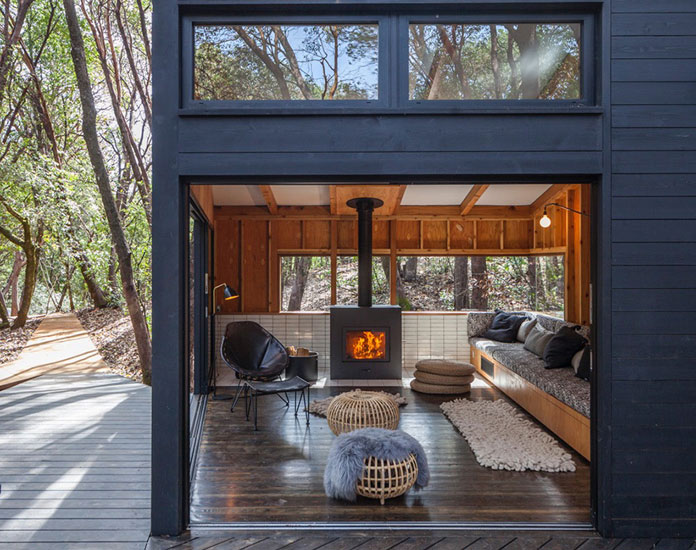Northern California forest house by Envelope Architecture + Design.