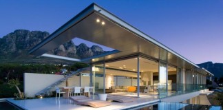 First Crescent House by SAOTA at Lions Head, Camps Bay, South Africa