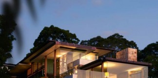 Delany House in Sydney, Australia by Jorge Hrdina Architects