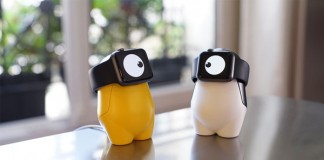 WATCHme – cute little monster charging stand for smartwatches.