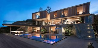 Luxurious dream house in South Africa by SAOTA