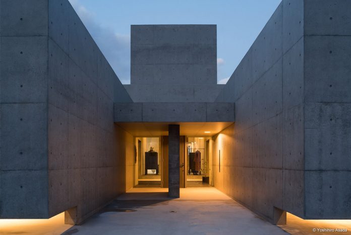 Tranquil House in Shiga, Japan by FORM/Kouichi Kimura Architects