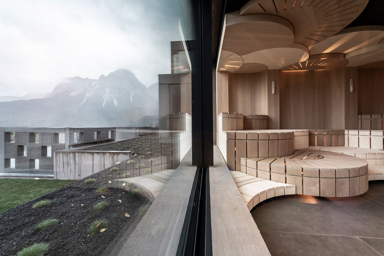 Mohr life resort: The Theatrical Spa by noa* network of architecture.