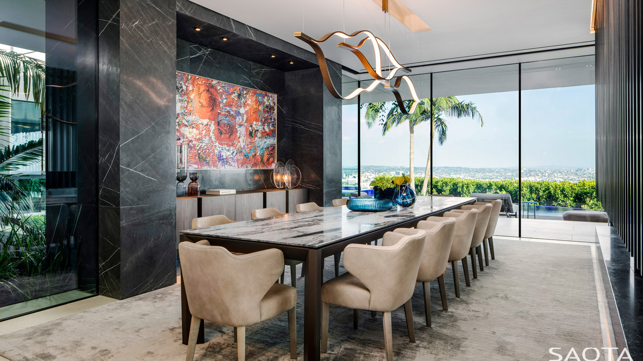 Luxury Hillside House in LA by SAOTA